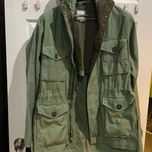Gap fields jacket